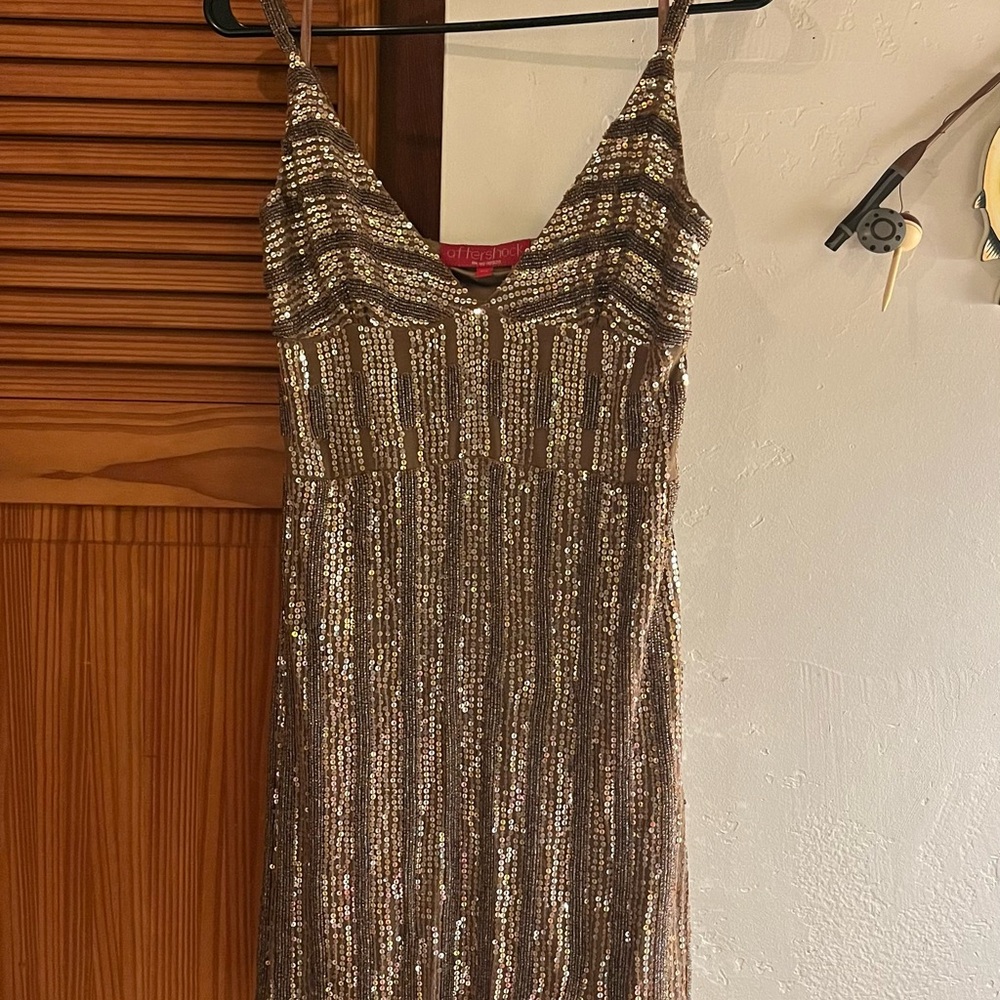 Glamorous Sequin Evening Dress in Gold and Brown